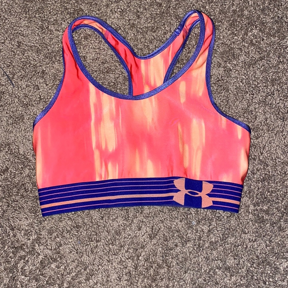 Women’s under armour sports bra